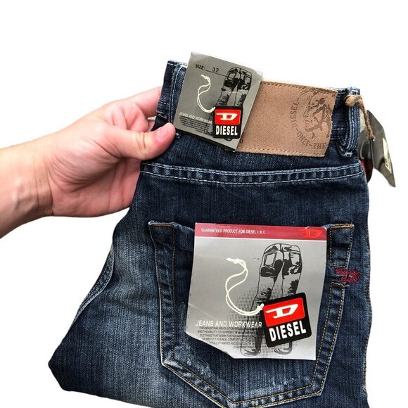 Brand New VINTAGE 2001 Diesel Jeans Size 32 Blue - Picture 4 of 8